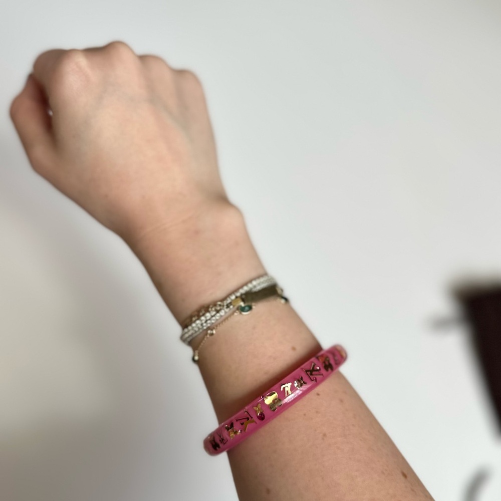 Louis Vuitton Pink Resin Gold Monogram Inclusion Bangle Bracelet - Picture 8 of 11
